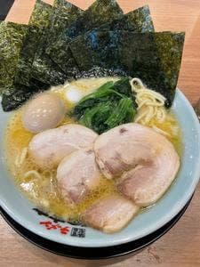 横浜家系ラーメン 町田商店 法隆寺店