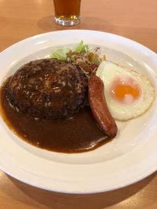 ガスト 弥富通店