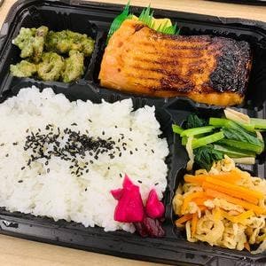 とゝや 魚新