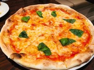 本格ピザとナチュラルワインのお店 Da Mauro