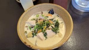 グリーンカレー専門店 メティ