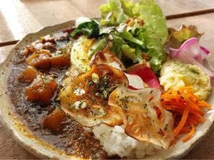 Cafe 鎮守