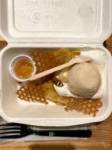 BEE FRIENDSHIP 浅草店