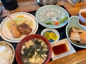 市場食堂 よし