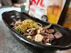 大分からあげと鉄板焼 石橋応援団 勝男