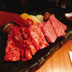 肉料理 YOKOYAMA