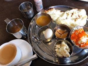 インドカレー デヴィ DEVI