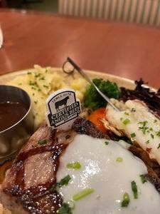 ロイヤルホスト 若林店