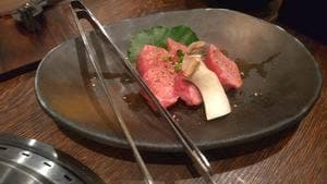 炭火焼肉 白山