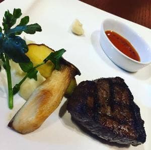 RRR Kobebeef&Wine Ootemachi