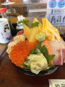 伊澤家