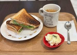 ブックハウスカフェ