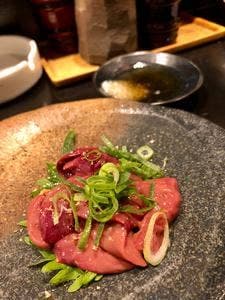 王子公園駅東口7分 塩焼とり専門店・鳥悟の美食三昧