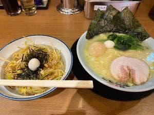 丸源ラーメン 高島平店