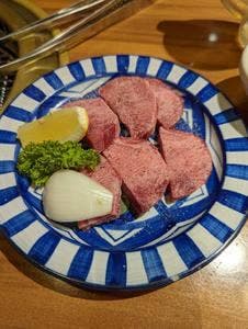焼肉居酒屋 とんとん