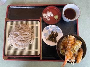 磐鏡園五色荘 レストラン五色