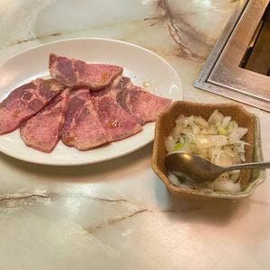 焼肉 丸金