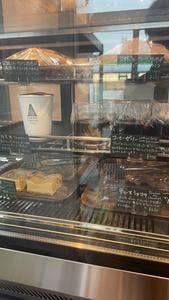 CORNER COFFEE & Design
