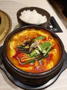 焼肉 灼 川崎店