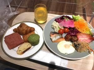 テラスダイニング ミケーラ ロイヤルパインズホテル浦和