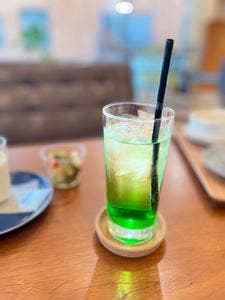 Cafe & Bar BLANCHE