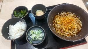 ゆで太郎 もつ次郎 戸田新曽南店