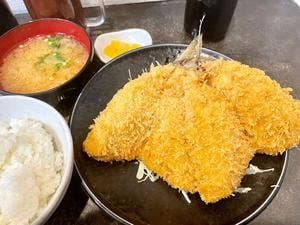 とんかつ まえだや