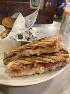 きみどりバーガー