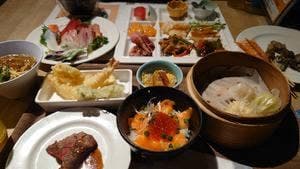 Buffet KOHAKU 宮若虎の湯