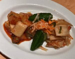 韓国家庭料理・炭火焼肉 萬寿苑