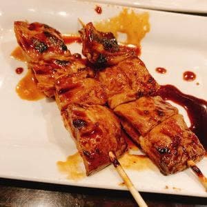 もつ焼き おやじぃ