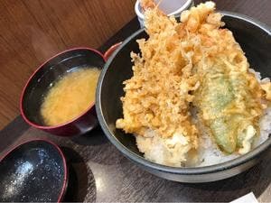 つな八