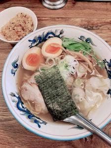 松波ラーメン店
