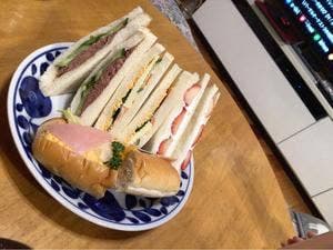 サンズサンドイッチ
