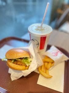 ケンタッキーフライドチキン 王子店