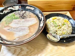 豚骨ラーメン まる◯龍