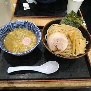 舎鈴 田町駅前