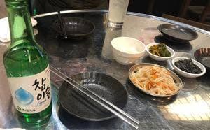 テジヤ サムギョプサルと韓国酒場 TEJIYA
