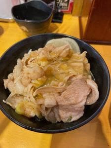 伝説のすた丼屋 町田店
