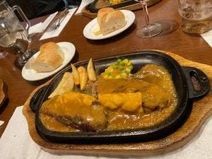 アルカサール 神保町店