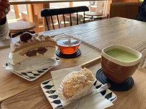 パーラー山と田んぼ