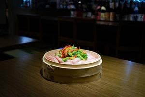 豚○商店 AISHI 新宿店