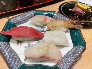 まわる寿し もりもり寿し 三宮OPA2店