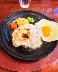 がまんできない♡ユウのはんばーぐ