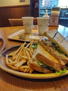 クアアイナ 片瀬江ノ島店