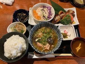 おばんざい鮮魚 鉢屋