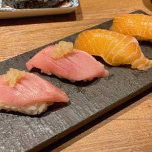 鮨とおでん & 新川店
