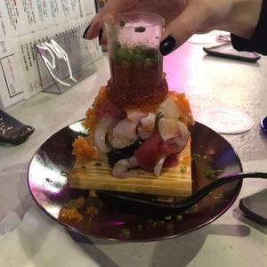 酒と鮨 カタオモイ