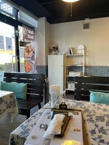 Cafe Petit