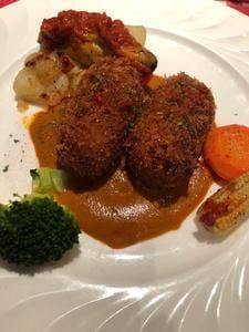 洋食ビストロ Awano